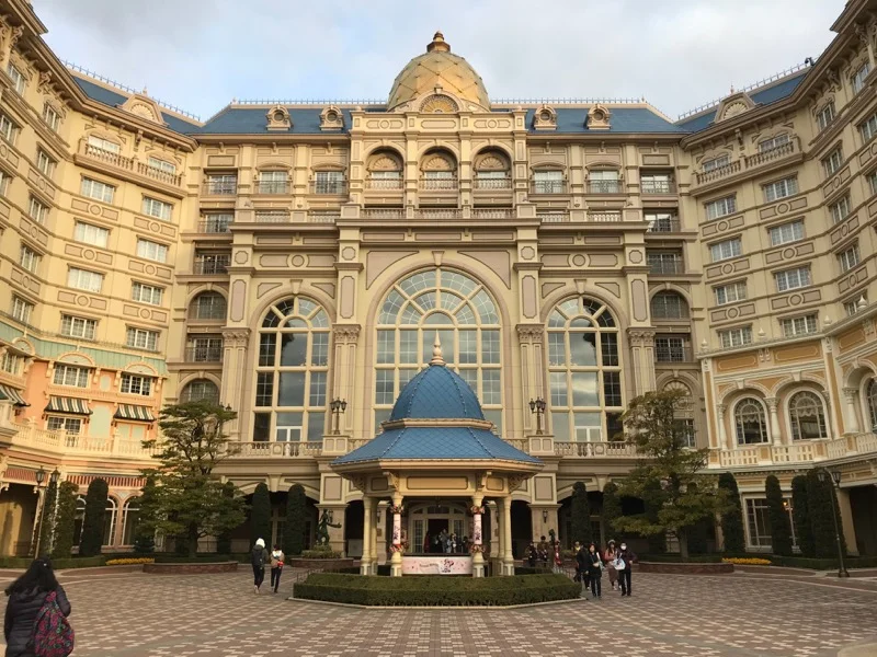 Tokyo Disneyland Hotel Review